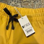 FIGS Yellow  Scrub Pants Photo 3