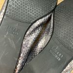 Stuart Weitzman  Embossed Leather Snakeskin Ballet Flats Metallic Silver Size 8.5 Photo 9