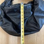 Windsor  Crescent Slouchy Bag Black Photo 5