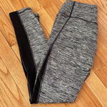 Eddie Bauer  great condition gray‎ and black line XS leggings full length soft Photo 0