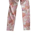 Outdoor Voices Pink Salmon Camo 7/8 Length Leggings Tights Size Small Photo 3