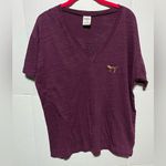 Victoria's Secret PINK VICTORIA SECERT (L) BURGUNDY V-NECK TEE WITH GOLD SEQUINED DOG PRE-OWNED Photo 0