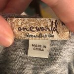 One World LAST CHANCE 💄  Zip Up Hoodie, size Medium Photo 5