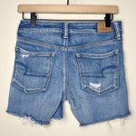 American Eagle  Women's 5.5" Distressed‎ Eyelet Pockets Denim Shorts Size 6 Photo 5