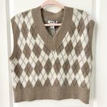 William Rast NWT  Tan Argyle Sweater Vest Medium Photo 2
