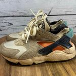 Nike Women's  Huarache Sneakers US 6.5 Beige Orange Photo 3