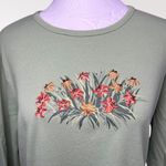 Classic Elements  Sage Green Embroidered Floral 3/4 Sleeve Top Large Photo 1
