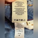 Alice + Olivia  Eric Low Rise Wide Leg Jeans – Sadie Lt Vintage Blue Size 30 Photo 8