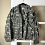 American Eagle Camo Camouflage Shirt Jacket Shacket Size Medium Green Photo 1