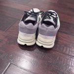 on cloud Women’s  Shoes Photo 2