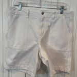 American Eagle White The Perfect Bermuda Shorts Size 8 Photo 0