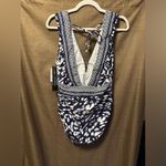 La Blanca NWT  Women's Plunge One Piece Swimsuit Navy Size 12 Photo 3
