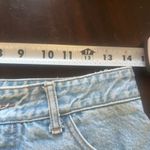 Levi's Vintage 80's 90's BONGO High Rise Mom
Short light wash Jean USA
Gene Montesano Photo 2