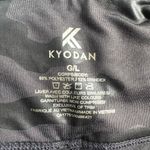 Kyodan  black camo ULTRA HIGH-WAIST INNER BRUSHED PRINTED LEGGINGS Size L Photo 4