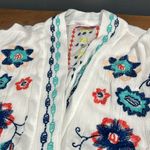 JW STYLE kimono size small/medium embroidered floral cover up summer beach wear White Photo 7