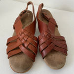 Cabin creek  Women’s interwoven strap sandals — size 8‎ Photo 0