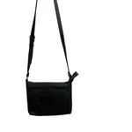 Universal Threads Universal Thread Black Crossbody Bag Adjustable Strap Front Pocket Zip Closure Photo 3