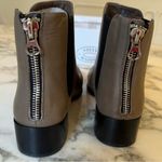 Sam Edelman NIB Jodpher Stone Leather Chelsea Boot - 9 lid of box torn Photo 6