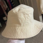 Madewell  cream bucket hat! Photo 0