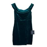 Lulus NWT  Essence Dress Womens S Green Velvet Off Shoulder Party Glam Birthday Photo 1