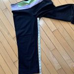 Lululemon Gather & Crow Split Back Cropped Leggings Running TIghts - size 8 Photo 5