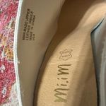 Boutique Mi.iM slip on white booties Photo 2