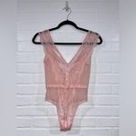 Victoria's Secret Victoria’s Secret Very Sexy Soft Pink Lace Teddy Size XS Lace Bodysuit Photo 3