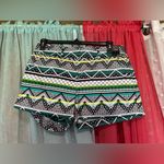 New York & Co. NY&C Women's Geometric Patterned Shorts - Black, Green, White Photo 0