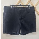 Old Navy  Women’s High-Rise Wow Black Shorts Size 16 Photo 0