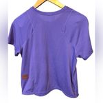 Lululemon  Lightweight Cinched Hem Hiking T-Shirt - Charged size 8 Photo 8
