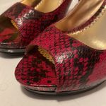 Rampage vintage animal red snake print heels size 7.5 Photo 1