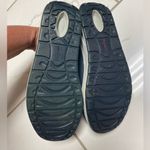 Easy Spirit  Platform Anti Gravity Women's lightweight Tennis Shoes with Velcro. Photo 4