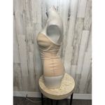 Seamless shapewear nude color size 36D Photo 2