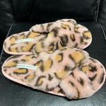 Laura Ashley Furry slippers size 5/6  Photo 2