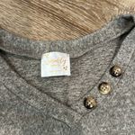 Siren Lily  size small v neck maternity blouse Photo 2