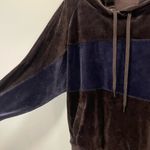 Champion  hoodie sweatshirt! Size XL! Black and blue stripe velvet hoodie! Photo 3