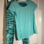 Champion 2 Piece Set Women’s TealCapri Leggings and Short Sleeve Top Size Large Photo 3