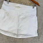 Athleta Women’s Stealth Trucool Skort Skirt Pull On Golf Tennis in White Size M Photo 6