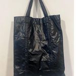 Totes Packable Expandable zippered Tote Medium Black Photo 2