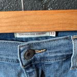 Levi's Levi’s 724 Light Wash Distressed High Rise Straight Size 33 Photo 1