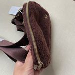 Lululemon Everywhere Belt Bag Fleece 1L Photo 5