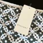 Ekouaer  skort Photo 2