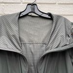 Athleta Woman’s wind breaker green jacket Photo 5