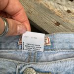 Guess Vintage 90s  relaxed fit mom jean shorts 31" WAIST Photo 4