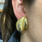 1990s Textured Gold Tone Leaf Women’s Earrings for Pierced Ears Gold Photo 1