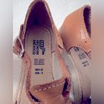 Authentic Floral Embroidered Mexican Huaraches Tan Size 8 Photo 4