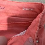 Gloria Vanderbilt All Around Slimming Effect Coral Capris Photo 3