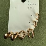 Universal Threads NWT Assorted target nickel free Earrings Sets. You get all 4 mixed sets. Costume Photo 4