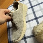 Hey Dude  Tan Sneakers Comfortable Low-Top Design Photo 5