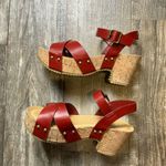 Journee Collection  Women's Crimson Sandals Size 7 Photo 4